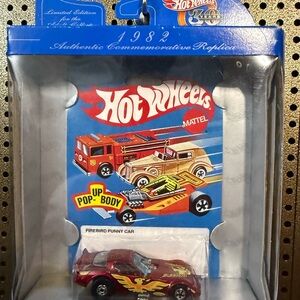 1998 Hot Wheels 30th Anniversary 1982 Firebird Funny Car Commemorative Replica
